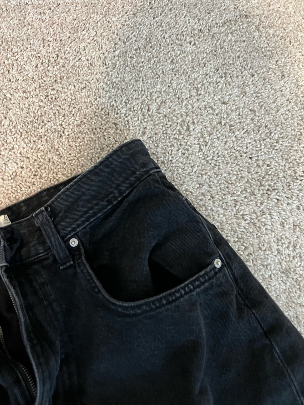 ⚫️COTTON ON: Men’s size 32, black Y2K super wide style denim jeans, preowned⚫️ - Picture 10 of 14